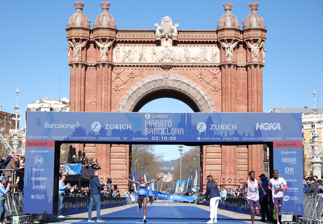 BIKKOA® en la Zurich Marató Barcelona: la visión del running en su máxima expresión