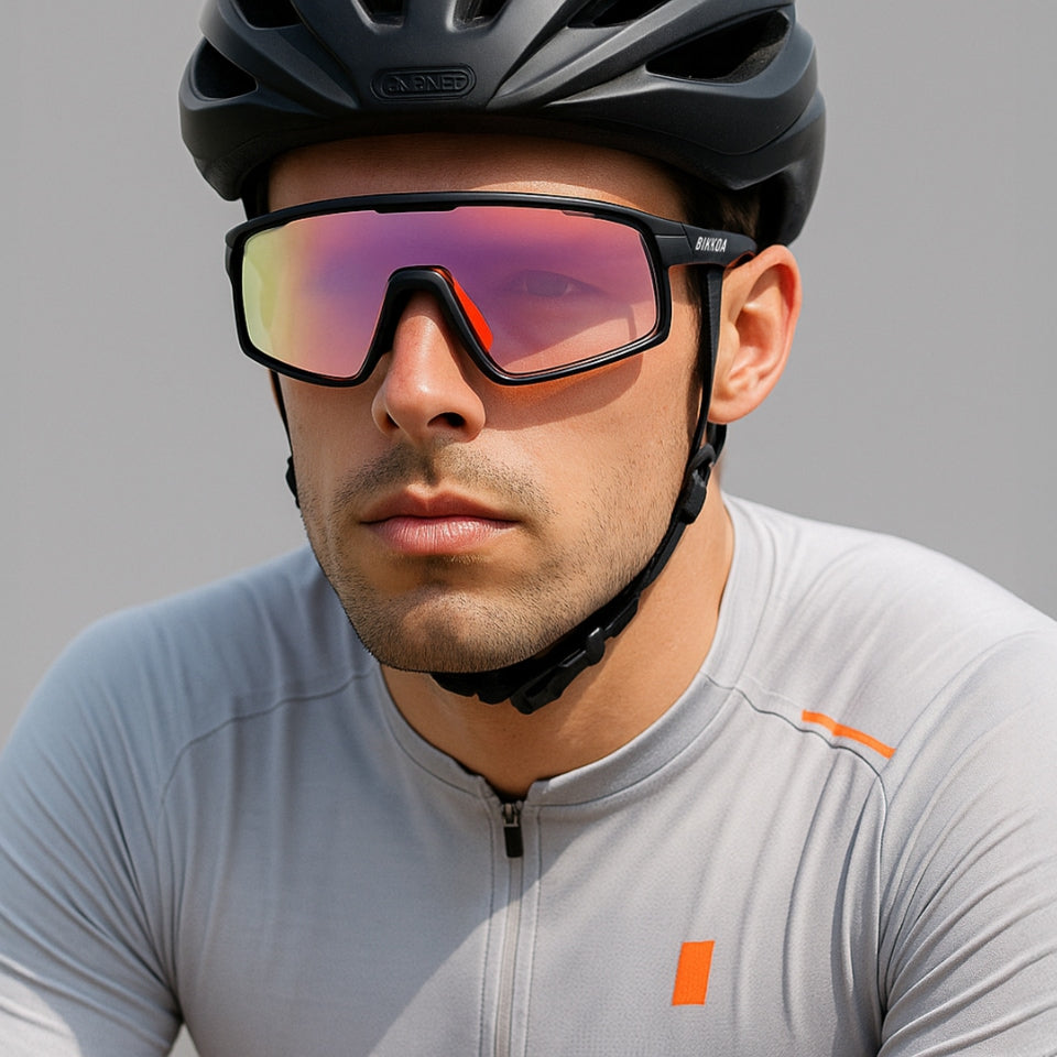 Fotocromáticas vs. Polarizadas: la ciencia de la visión deportiva aplicada al rendimiento | BIKKOA®