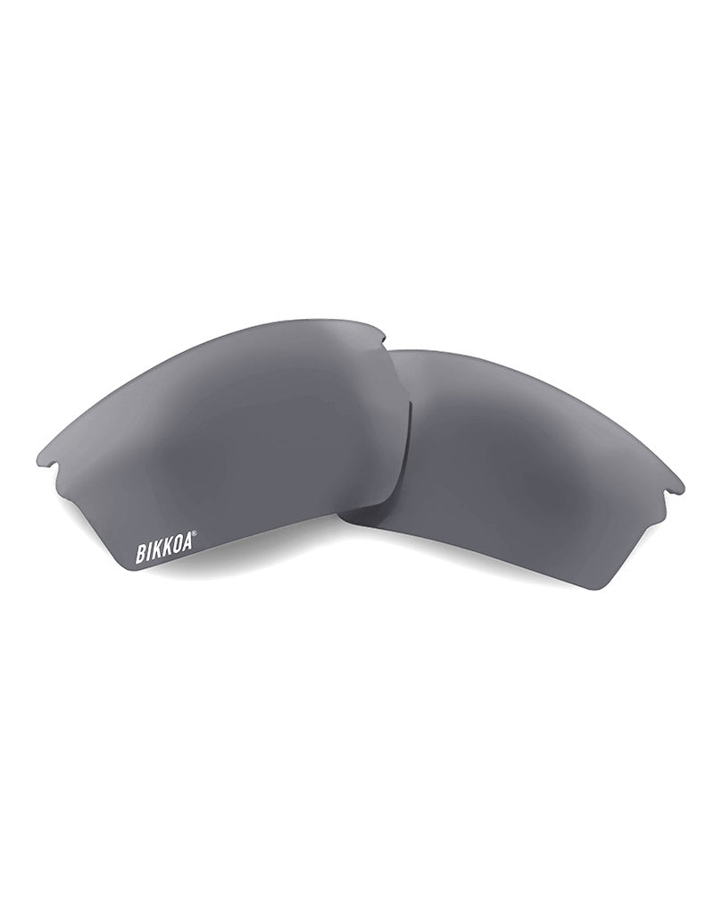 Lente de recambio plateada espejo revo para máxima protección solar, vista frontal de la lente de recambio plateada espejo REVO para máxima protección solar, compatible exclusivamente con modelos LAB y GOAT - Plata