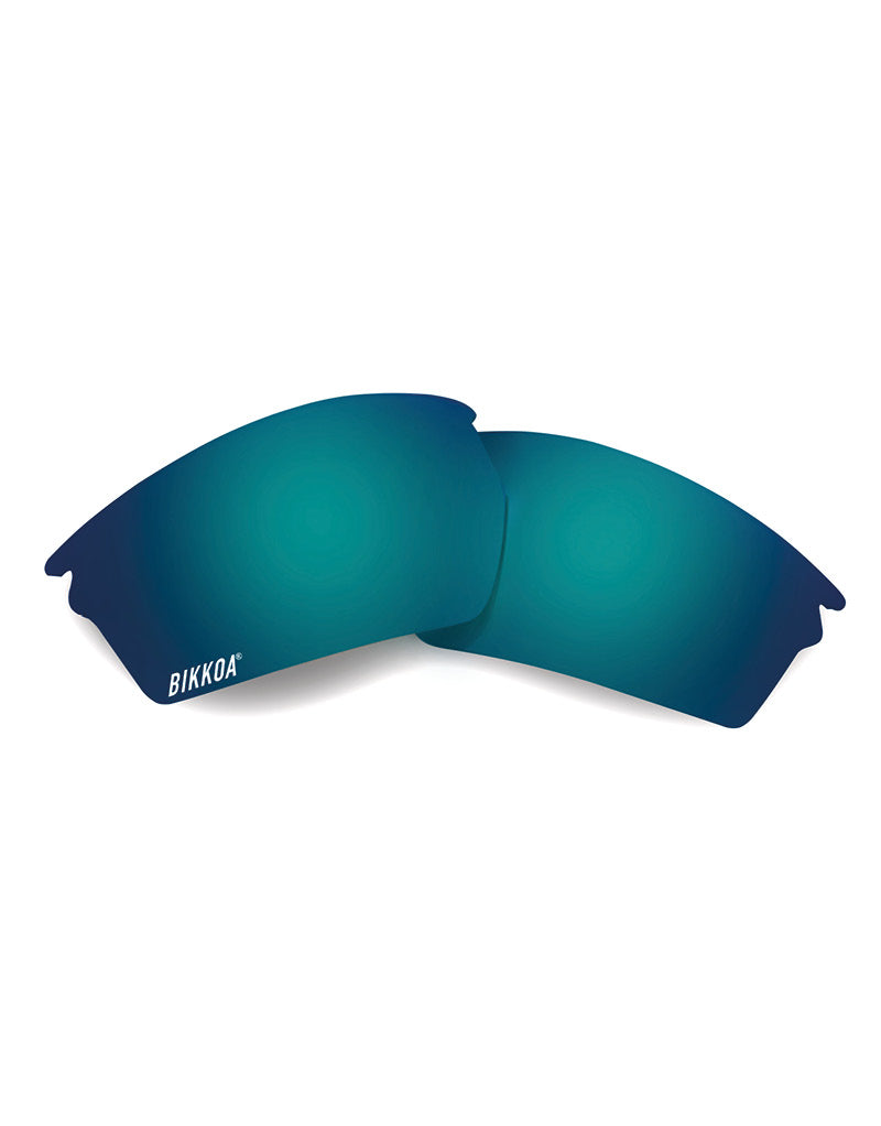 Lente de recambio verde revo para condiciones luminosas intensas, vista frontal de la lente de recambio verde REVO para condiciones luminosas intensas, compatible exclusivamente con gafas BIKKOA LAB y GOAT - Verde