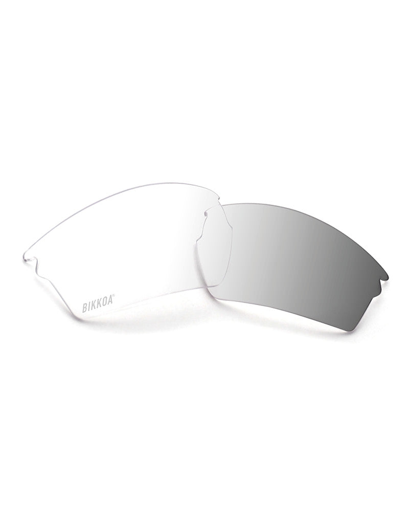 Lente de recambio fotocromática categoría 1-3 adaptable a la luz, vista frontal de la lente de recambio fotocromática categoría 1-3 adaptable a la luz, compatible exclusivamente con gafas BIKKOA LAB y GOAT - Gris