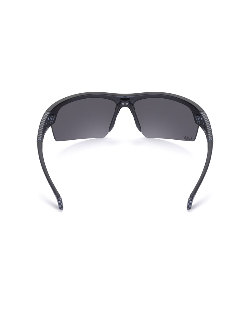 Gafas deportivas BIKKOA GOAT color negra, vista trasera mostrando puente nasal ajustable y ventilación integrada - Negra