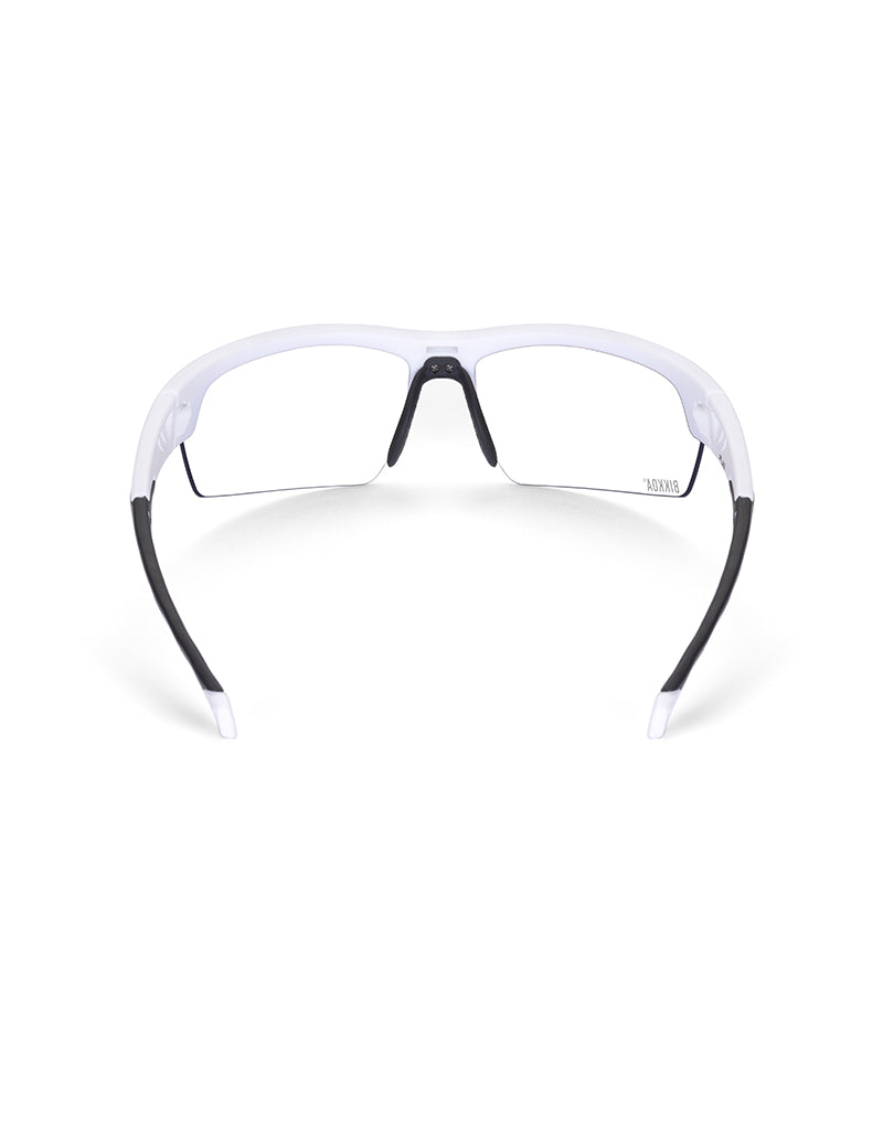Gafas deportivas BIKKOA LAB con montura blanca mate y lente transparente, vista trasera con puente nasal ajustable y montura blanca mate de alta ligereza - Protectora