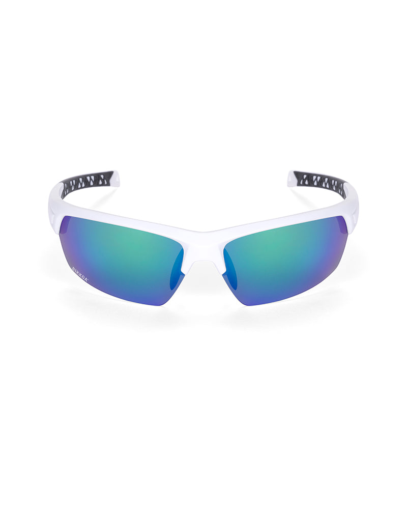 Gafas deportivas BIKKOA LAB con montura blanca mate y lente verde REVO, vista frontal con lente verde REVO, diseño de doble lente para máxima protección deportiva - Verde