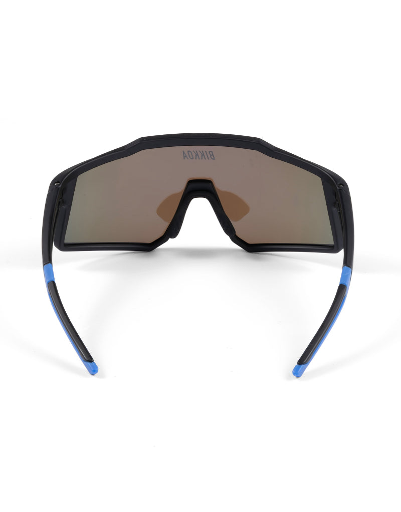 Vista detallada de gafas deportivas para niños BIKKOA VARYS azules con lente azul navy - Azul Navy