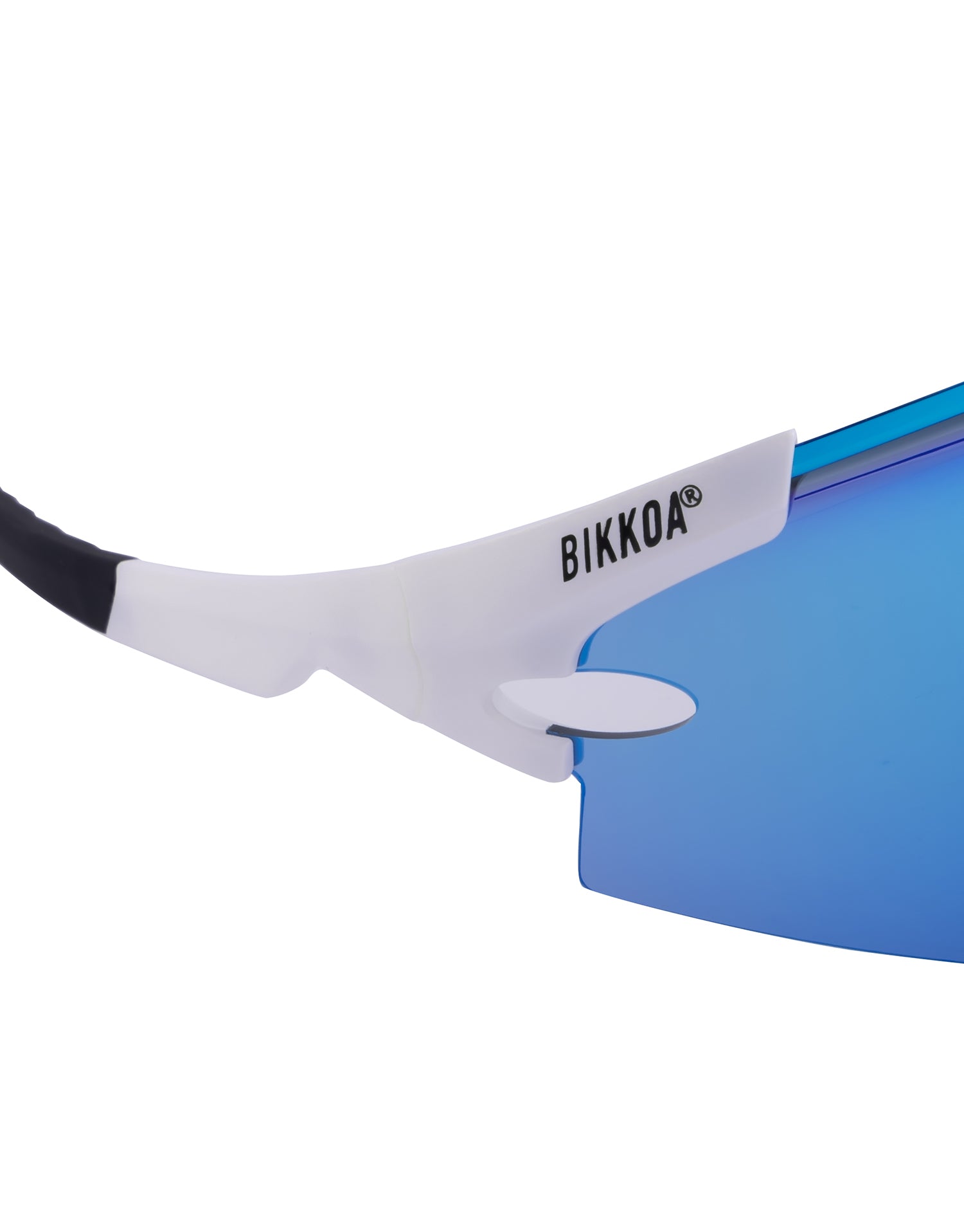 Gafas de ciclismo BIKKOA AERION azules, detalle ampliado de la ventilación permitiendo más aerodinámica - azul