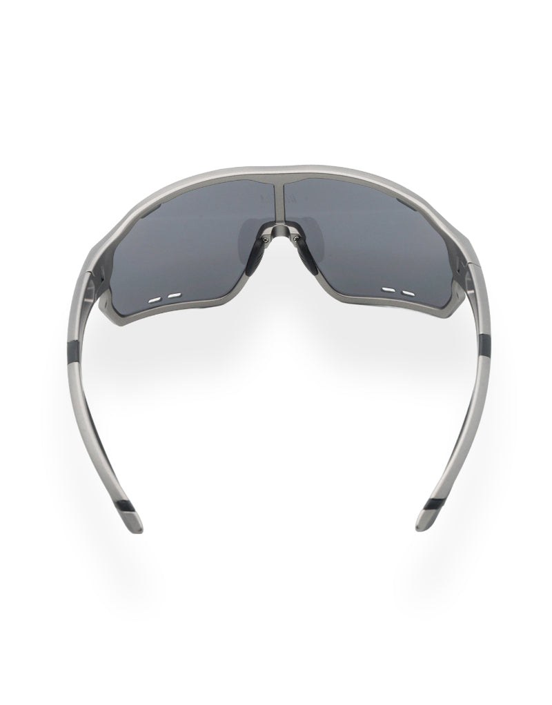 Vista superior de gafas deportivas BIKKOA NEXO negras con estructura envolvente y ajuste técnico - Negra