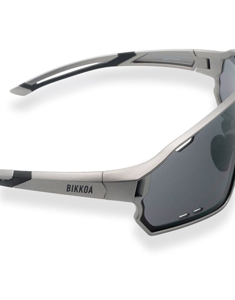 Detalle lente NEXO con ventilación anti empañamiento - Negra