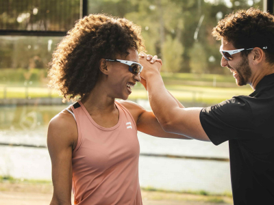 Haz 'Match' en la pista con las gafas de pádel Bikkoa